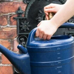 Relaxdays Fontana Da Parete, Giardino, Terrazza, Sospesa, Stile Antico, Rubinetto, Vaschetta, HLP 62 X 38 X 20 Cm, Verde -Giardino di Lusso 12288274 3