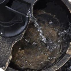 Fontana Con Design A Pompa Per Pozzi VidaXL 9 Fontana Con Design A Pompa Per Pozzi VidaXL -Giardino di Lusso 1316524 3