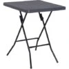Outsunny Tavolo Pieghevole Da Esterno Effetti Vimini Con Struttura In Metallo Nero E Marrone 60 X 60 X 74 Cm 1 Outsunny Tavolo Pieghevole Da Esterno Effetti Vimini Con Struttura In Metallo Nero E Marrone 60 X 60 X 74 Cm -Giardino di Lusso 20211994 1