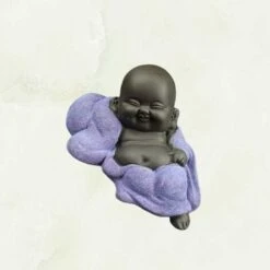 SOEKAVIA Statue Di Buddha In Ceramica Creativa Piccola Statua Di Buddha Carina Figurina Di Monaco Artigianato Creativo Per Bambini Ornamenti Per Bambole Delicato Regalo Cinese Arti E Mestieri In Ceram -Giardino di Lusso 36224469 3