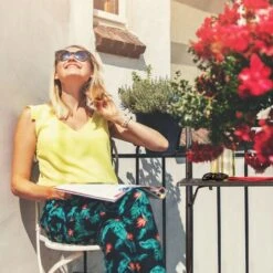 Relaxdays Tavolino Pieghevole Da Balcone, Tavolo Da Appendere Ringhiera, Altezza Regolabile, LxP: 59,5 X 36 Cm, Marrone -Giardino di Lusso 51980420 3