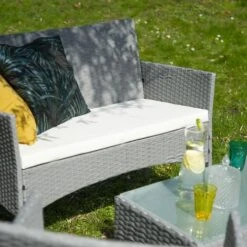 Mobili Da Giardino In Resina Intrecciata Grigia CORDOUE 4 Posti - Cuscini Crema -Giardino di Lusso 70592537 5