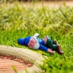 Gnomo Da Giardino Divertente Gnomo Da Giardino All'aperto Gnomo In Resina Statua Nano Ubriaco Scultura Per Giardino Di Casa Cortile Prato Portico Ornamento Per Esterni Regalo-READCLY -Giardino di Lusso 80961941 3