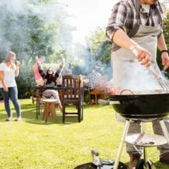 Relaxdays Tavolino Ripiegabile Da Giardino, HLP 74 X 118 X 60 Cm, Aspetto Legno, Tavolo Di Plastica E Metallo, Nero -Giardino di Lusso 89200368 3