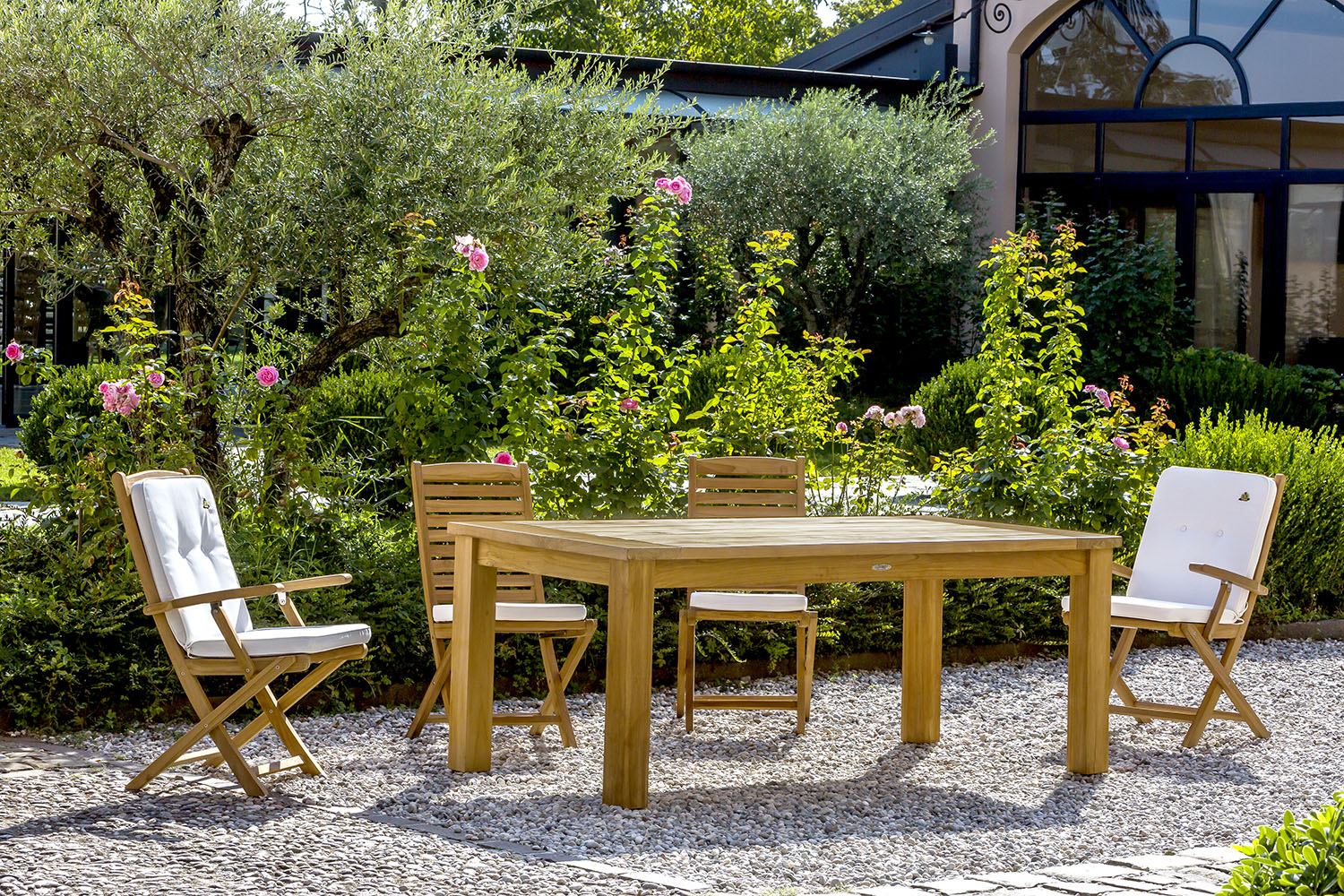 Giardino di Lusso 2 Giardino di Lusso -Giardino di Lusso materiali arredo giardino 1